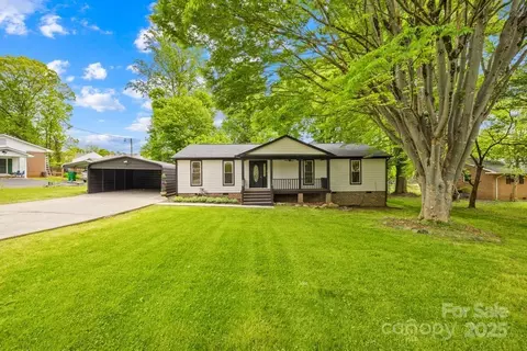 509 Carole Ln, Charlotte, NC 28214