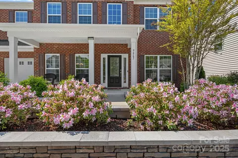 Exterior - 9867 Travertine Trl, Davidson, NC 28036 photo 1 of 6