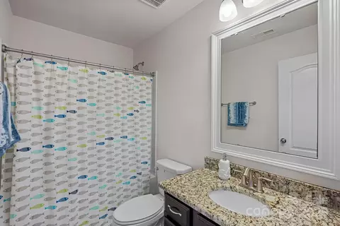 Bath - 9867 Travertine Trl, Davidson, NC 28036 photo 4 of 4