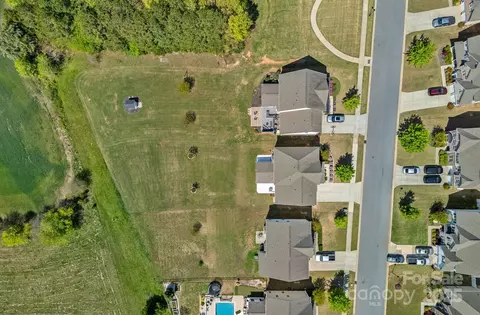 View/Area - 9867 Travertine Trl, Davidson, NC 28036 photo 4 of 4