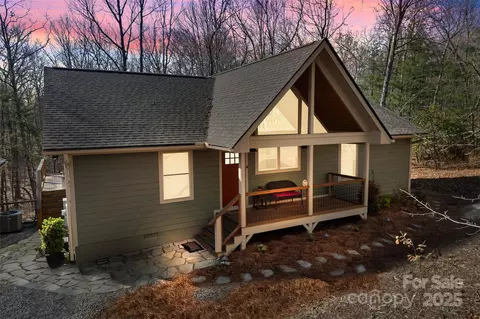 311 Feedrock Rd, Brevard, NC 28712 photo 3