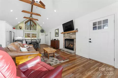 311 Feedrock Rd, Brevard, NC 28712 photo 10