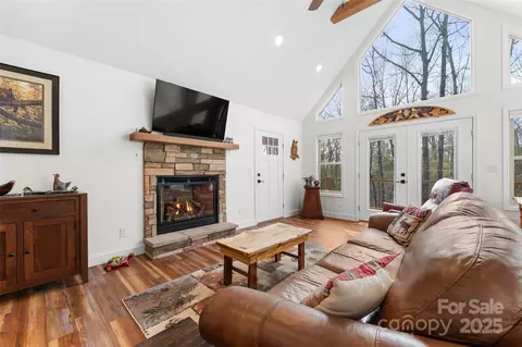 311 Feedrock Rd, Brevard, NC 28712 photo 5