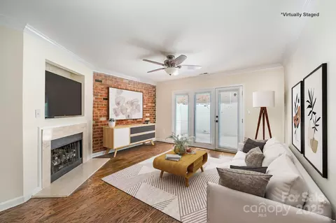 1218 Grn Oaks Lan Ln #E, Charlotte, NC 28205