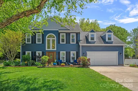 8651 Walsham Dr, Charlotte, NC 28277
