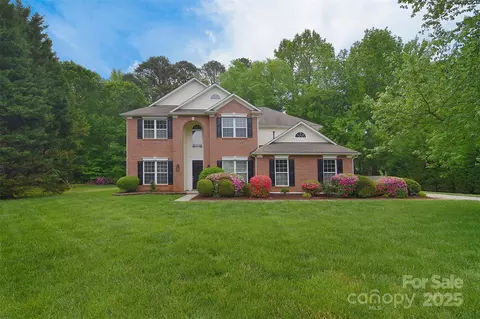 7206 Forrest Rader Dr, Mint Hill, NC 28227