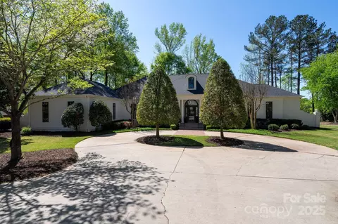 103 Carolina Club Dr, Spartanburg, SC 29306