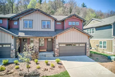 521 Sweet Birch Park Ln, Black Mountain, NC 28711