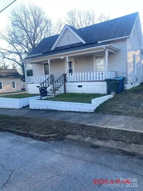421 E Cemetary St, Salisbury, NC 28144