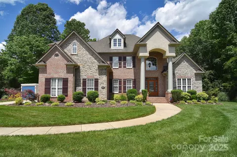 6927 Ellington Farm Ln, Mint Hill, NC 28227
