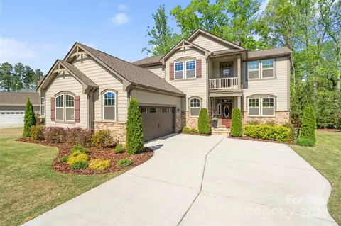 513 Sandbar Pt, Lake Wylie, SC 29710
