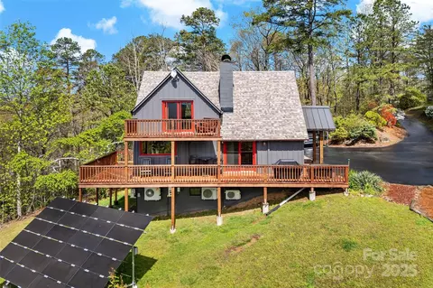 692 Hidden Acres Dr, Marion, NC 28752 photo 2