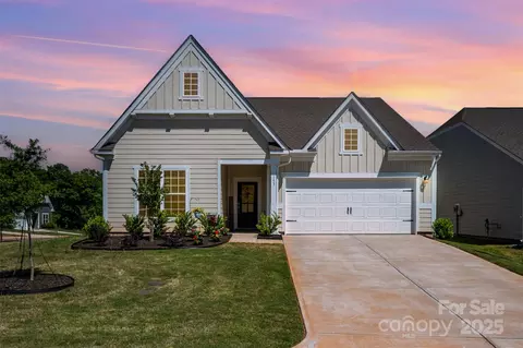 153 Pampas Pl, Statesville, NC 28625
