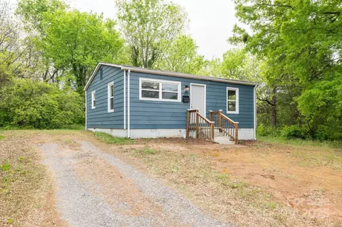 1011 Rickert St, Statesville, NC 28677