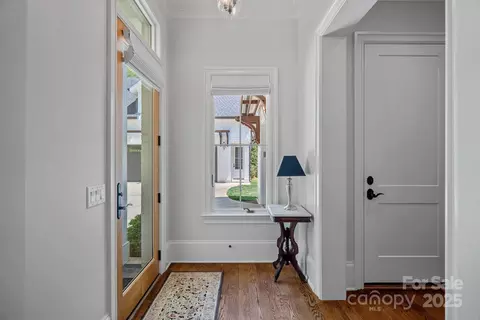 Entry Way - 503 Walnut St, Davidson, NC 28036 photo 6 of 7