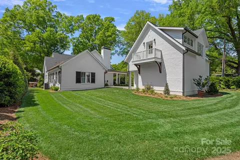 Exterior - 503 Walnut St, Davidson, NC 28036 photo 6 of 6