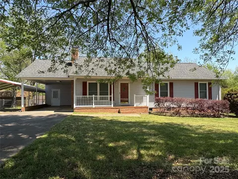 107 Plumtree Dr, Kings Mountain, NC 28086
