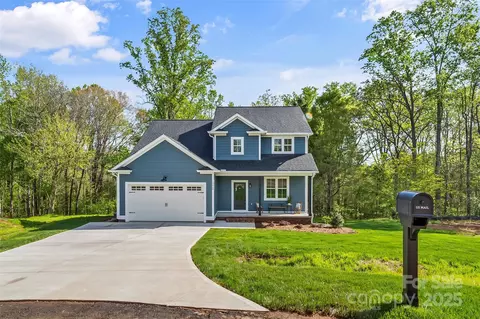 2668 Polo Ln, Maiden, NC 28650