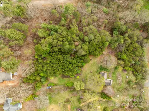 9999 Dog Star Ln, Alexander, NC 28701