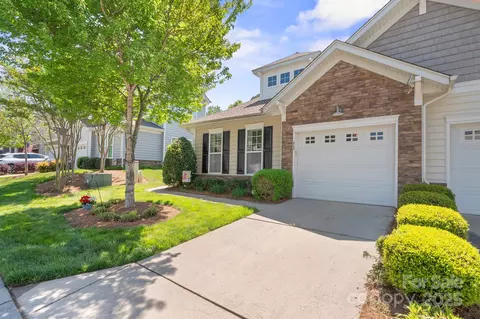 512 Park View Dr, Belmont, NC 28012