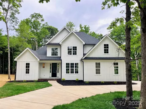 3308 Watkins Rd, Monroe, NC 28110