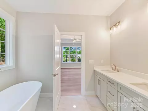 Bath - 3308 Watkins Rd, Monroe, NC 28110 photo 1 of 7