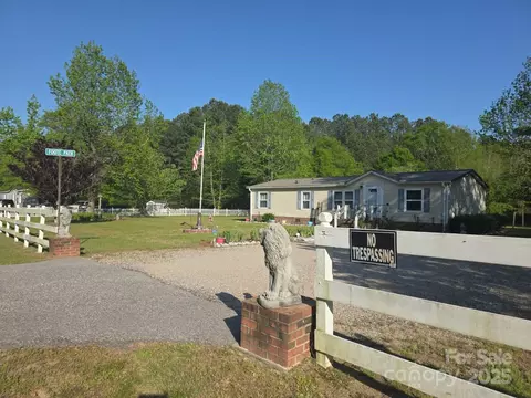 927 Miles Rd, Jefferson, SC 29718