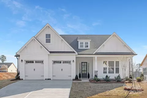 13097 Arnold Palmer 844 Cir #844, Lancaster, SC 29720