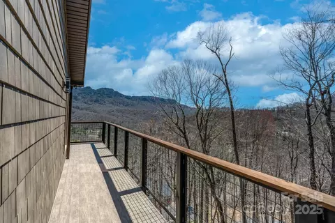150 Squirrel Corn Ln, Sugar Mountain, NC 28604 photo 23