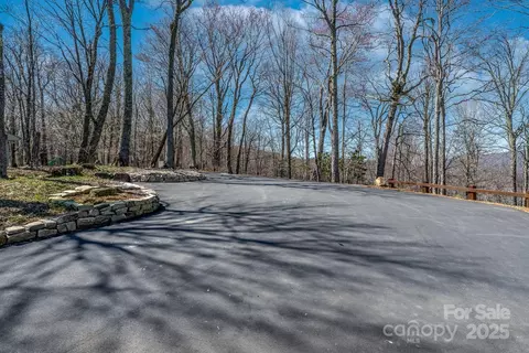 150 Squirrel Corn Ln, Sugar Mountain, NC 28604 photo 42