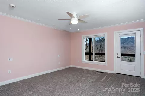 150 Squirrel Corn Ln, Sugar Mountain, NC 28604 photo 26