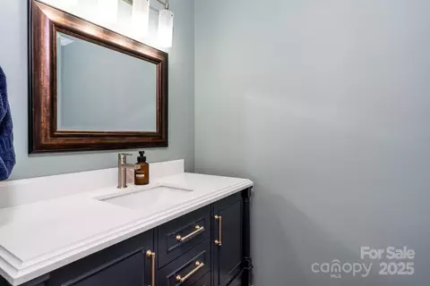 150 Squirrel Corn Ln, Sugar Mountain, NC 28604 photo 6