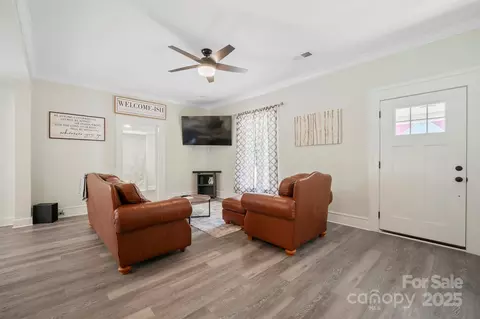 600 3rd St, Spencer, NC 28159 photo 8