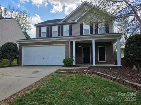 8323 Carolina Laurel Ct, Charlotte, NC 28215