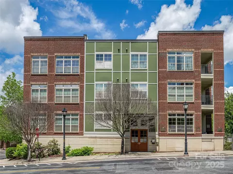 5 Farleigh 107 St #107, Asheville, NC 28803