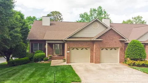 904 3rd Street Ne Pl NE, Conover, NC 28613