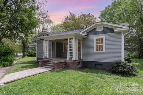 303 S Iredell Ave, Spencer, NC 28159