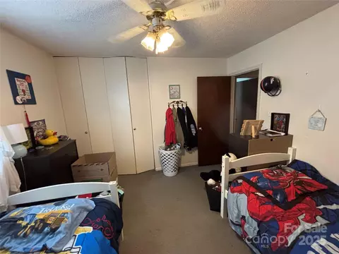 Bedroom - 22 Heritage View Rd, Hickory, NC 28601 photo 1 of 5