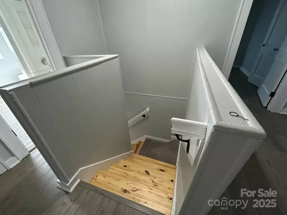Entry Way - 121 W 11th St, Oakboro, NC 28129 photo 2 of 2