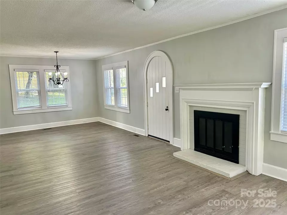 Living - 121 W 11th St, Oakboro, NC 28129 photo 1 of 4