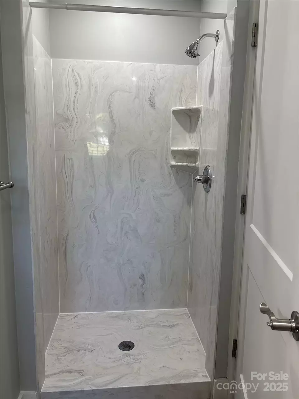 Bath - 121 W 11th St, Oakboro, NC 28129 photo 1 of 3