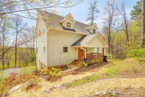 279 Red Oak Ln, Marshall, NC 28753