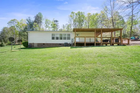 Exterior - 6282 Lor Rd, Morganton, NC 28655 photo 5 of 5