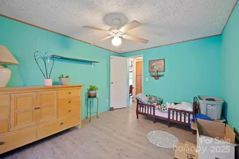 Bedroom - 6282 Lor Rd, Morganton, NC 28655 photo 3 of 4