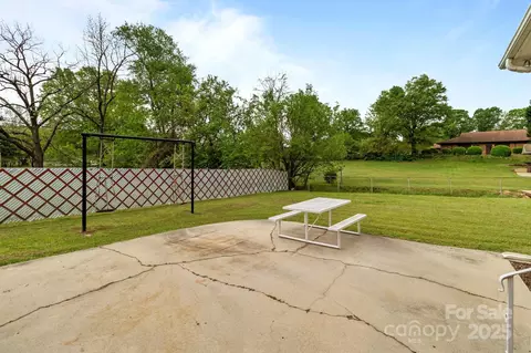 182 Ryan St, Salisbury, NC 28144 photo 5