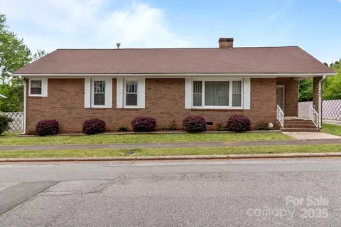 182 Ryan St, Salisbury, NC 28144