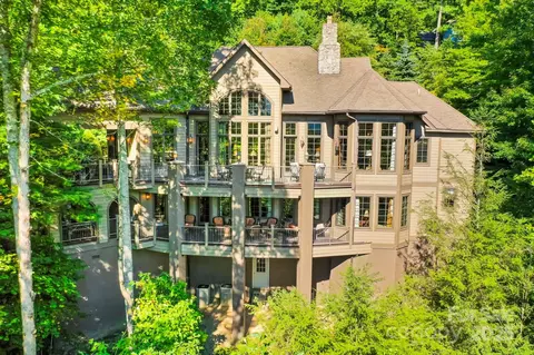 285 Wetherley, Boone, NC 28607 photo 3