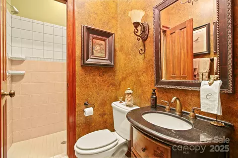 285 Wetherley, Boone, NC 28607 photo 25