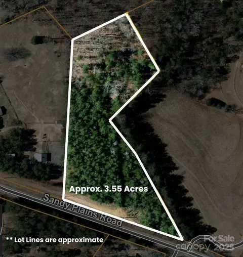 000 Sandy Plains Rd, Tryon, NC 28782
