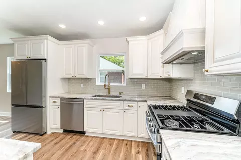 Kitchen - 112 Circle Dr, Salisbury, NC 28144 photo 3 of 5